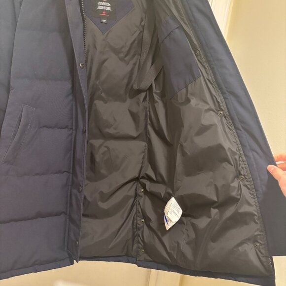 Women's Canada Goose, Shelburne Parka (Size XS, ADMIRAL Blue), Mint Condition - Picture 3 of 4